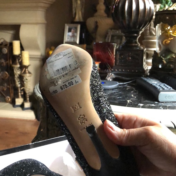 Escada shoes - Picture 2 of 3